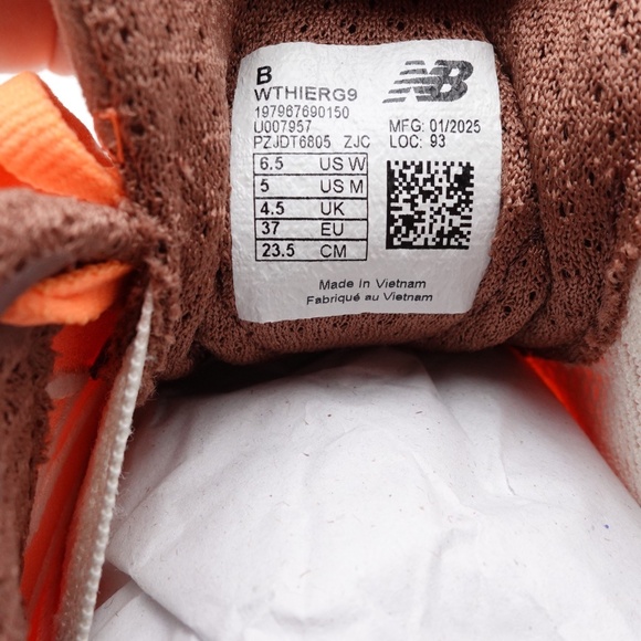 NEW Size 6.5 Women's New Balance Fresh Foam X Hierro v9 Train Running Shoes - Picture 2 of 6